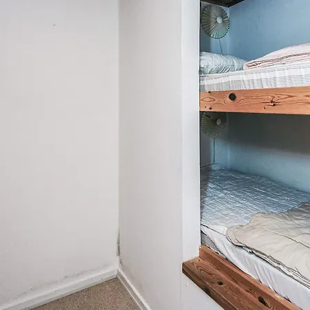 6 Person In * Haderslev