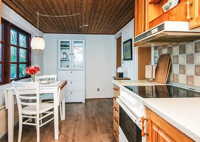 6 Person In * Haderslev